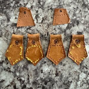 Handcrafted Brown Leather Tags from Elipse PM